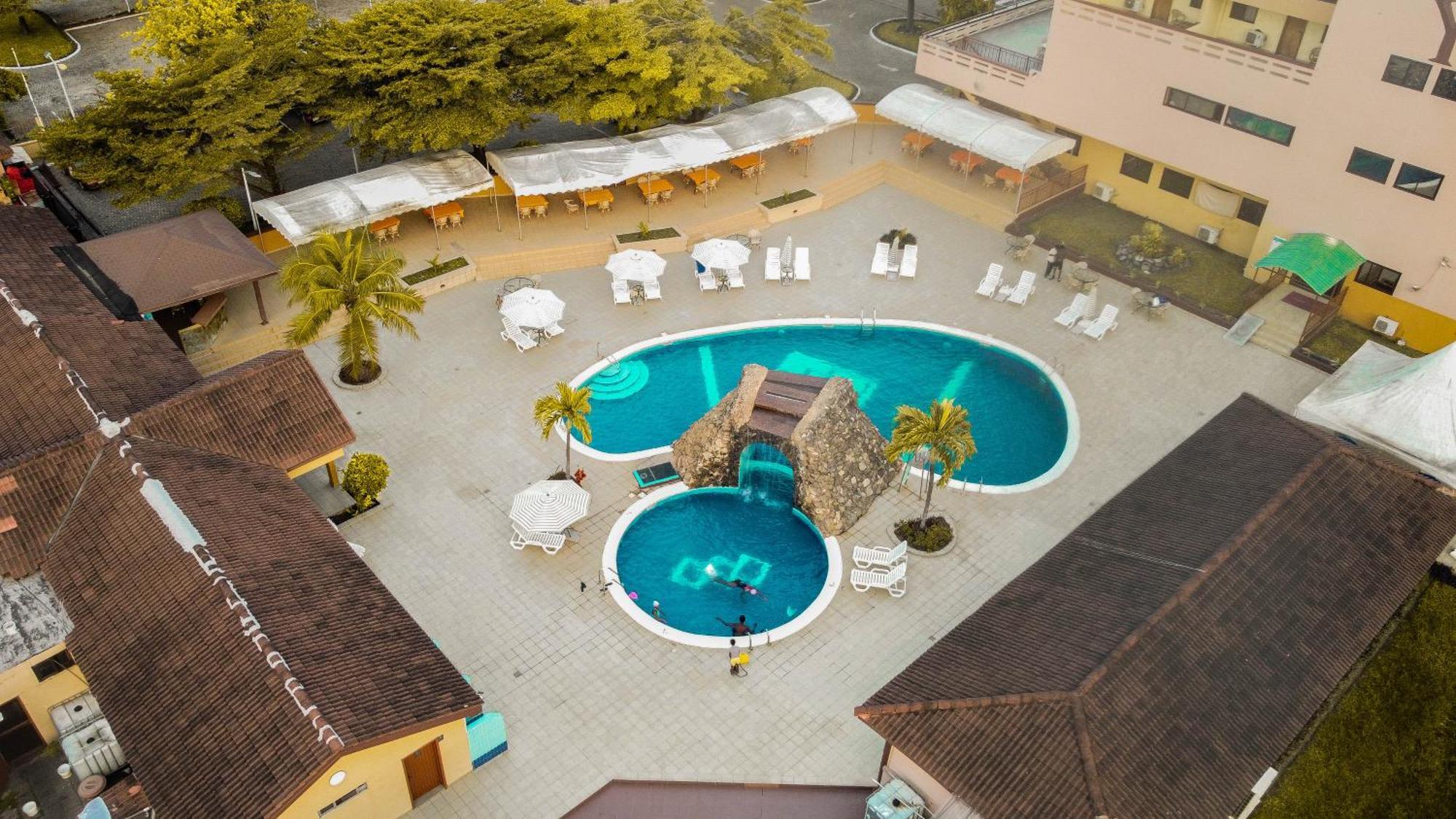 Hotel Marjorie 'Y' Tema Extérieur photo