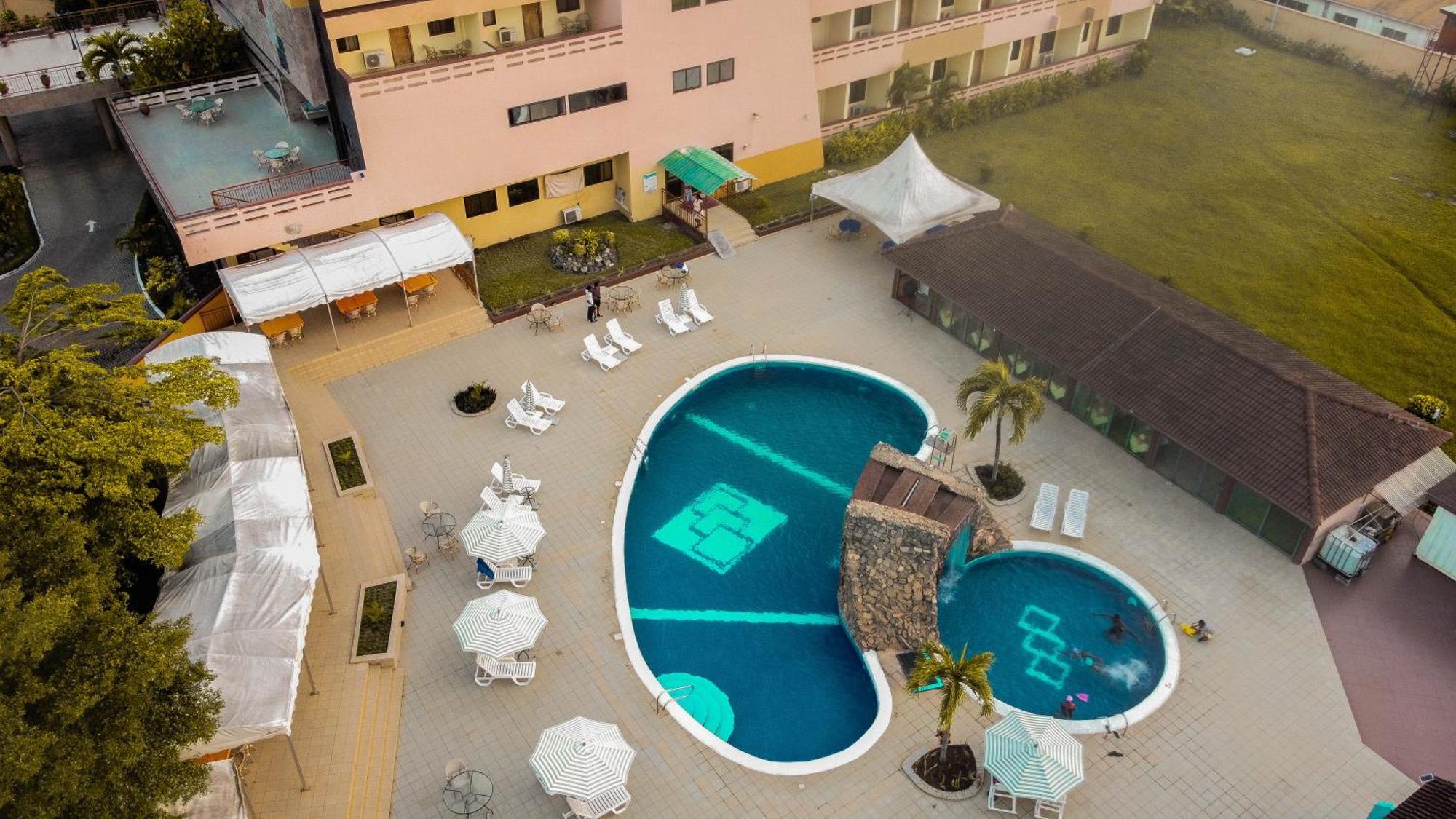 Hotel Marjorie 'Y' Tema Extérieur photo